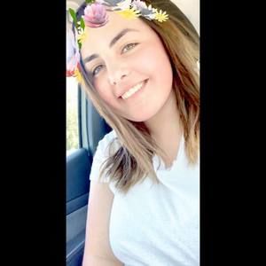 Meet your Posher, Rebekah